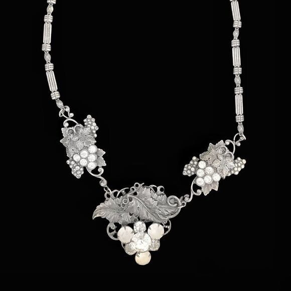 Vintage Banana Bob grape theme ox silver matte-sparkling crystals fluted link - Picture 5 of 9